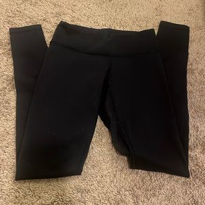 Lululemon leggings in decent condition hip to hip 12 1/2 inseam 30’